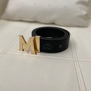 Claus Golden Reversible M Belt